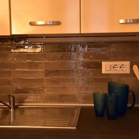 Campana Free Private Parking * トリノ