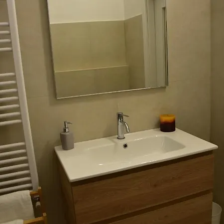 Campana Free Private Parking アパート トリノ