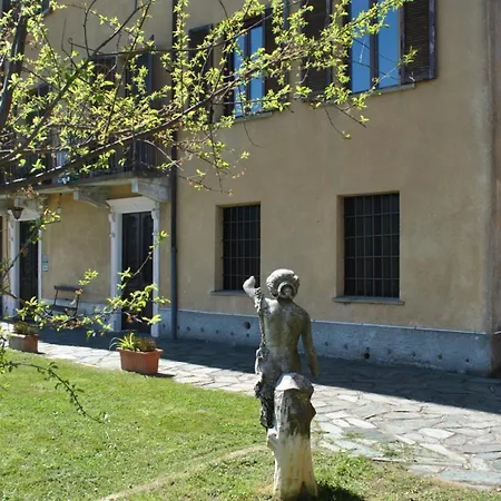 Campana Free Private Parking *