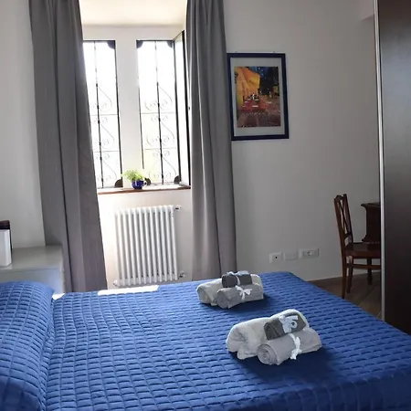 Campana Free Private Parking * Turyn